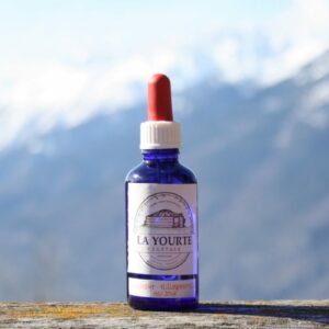 hydrolat millepertuis bio yourte végétale montaimont saint françois longchamp savoie ferme agriculture