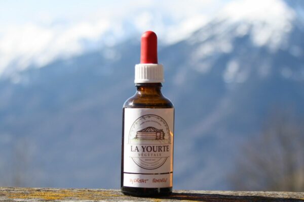 hydrolat romarin bio yourte végétale montaimont saint françois longchamp savoie ferme agriculture