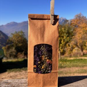 Tisane Maux d'hiver, tisane de serpolet, mauve, et tussilage, plantes de montagne et de notre ferme les Belles du Loup